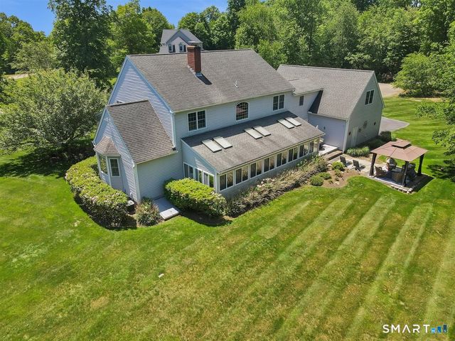 10 Isabell Drive, Madison, CT 06443