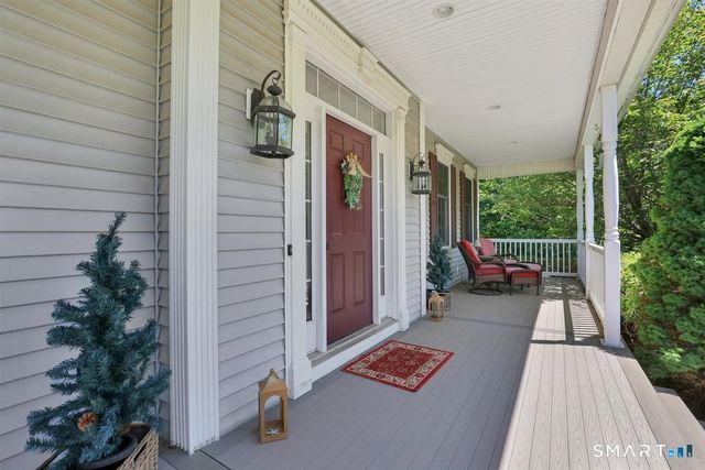 10 Isabell Drive, Madison, CT 06443
