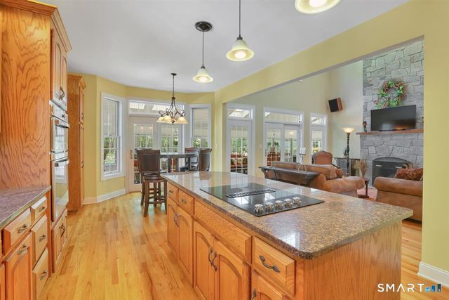 10 Isabell Drive, Madison, CT 06443