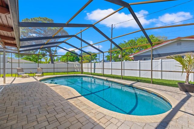1501 N DAKOTA AVENUE NE, St Petersburg, FL 33703