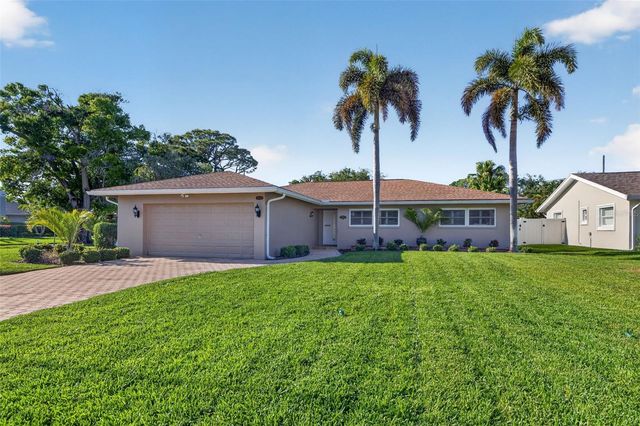 1501 N DAKOTA AVENUE NE, St Petersburg, FL 33703