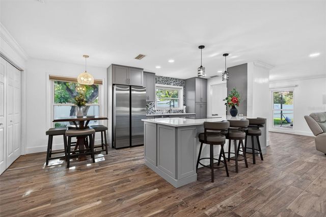1501 N DAKOTA AVENUE NE, St Petersburg, FL 33703