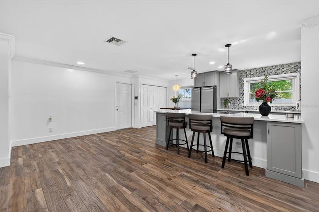 1501 N DAKOTA AVENUE NE, St Petersburg, FL 33703