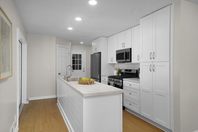 13315 Cherry Street, Lake Odessa, MI 48849