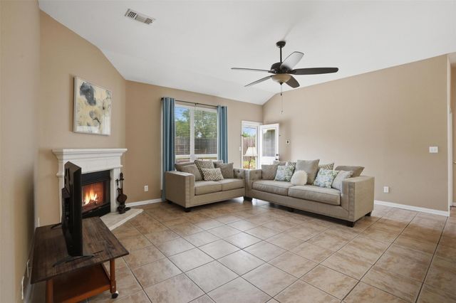 3209 Palos Verdes Drive, Corinth, TX 76210