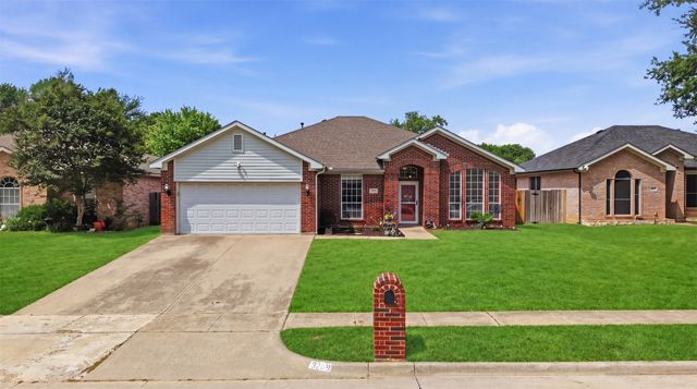 3209 Palos Verdes Drive, Corinth, TX 76210