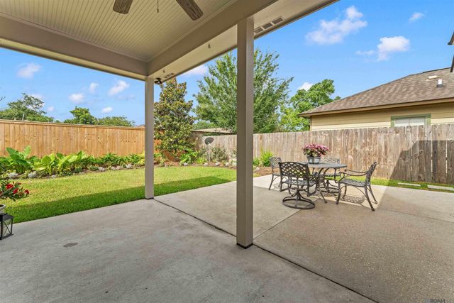 10034 Hagewood Ln, Baton Rouge, LA 70809