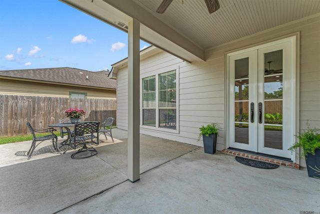 10034 Hagewood Ln, Baton Rouge, LA 70809