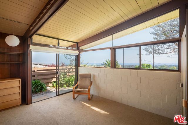 12421 Deerbrook Lane, Los Angeles, CA 90049