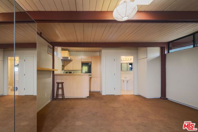 12421 Deerbrook Lane, Los Angeles, CA 90049