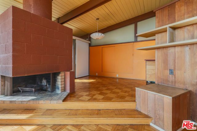 12421 Deerbrook Lane, Los Angeles, CA 90049