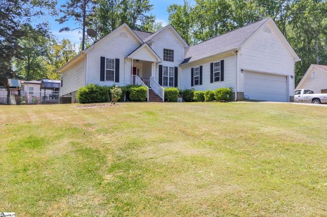 103 Pinebark Lane, Greenwood, SC 29649