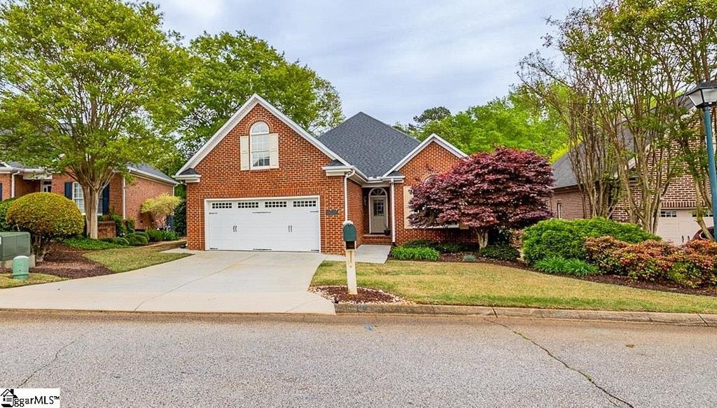 111 Bouchillion Drive, Greenville, SC 29615