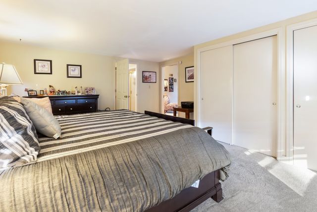 914 E Chamberlin Street, Dixon, IL 61021