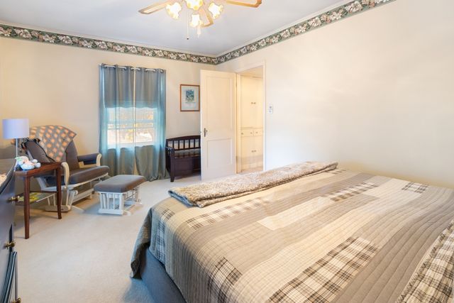 914 E Chamberlin Street, Dixon, IL 61021