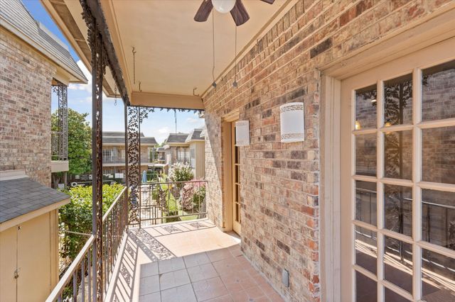 4403 Bellaire Drive S 224S, Fort Worth, TX 76109