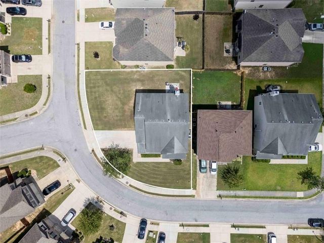 7562 Bowhead Court, Fairburn, GA 30213