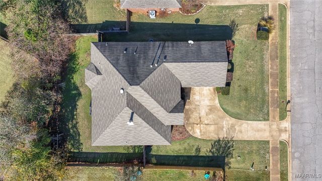 603 Castlebrook Drive, Prattville, AL 36066