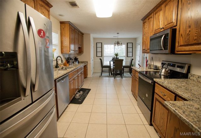 603 Castlebrook Drive, Prattville, AL 36066