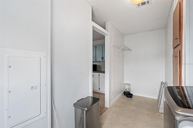 3511 S PALM AVENUE, Palatka, FL 32177