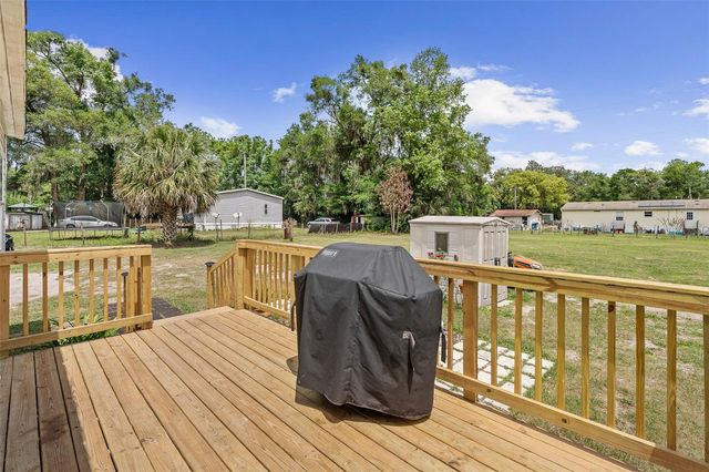 3511 S PALM AVENUE, Palatka, FL 32177