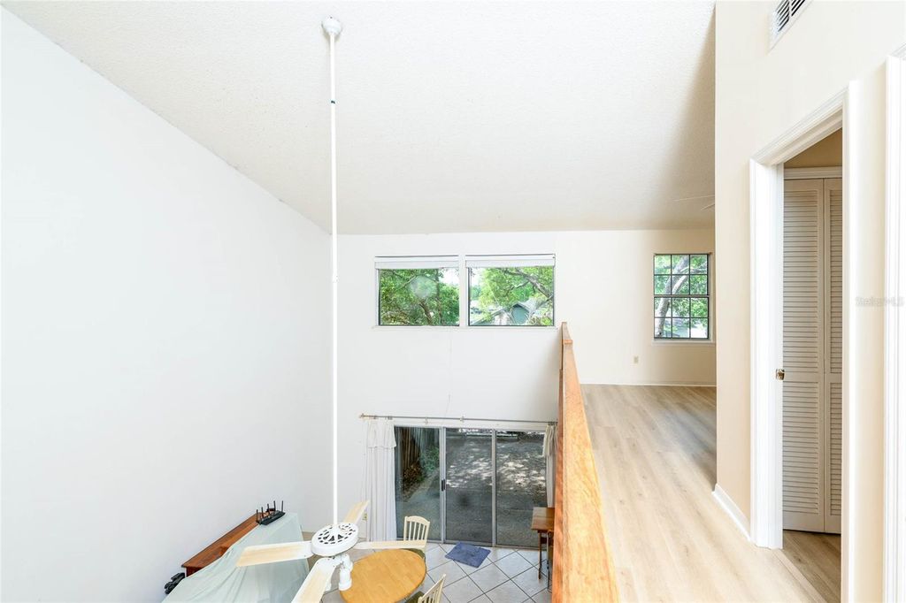 Image 11 of property listing at 4004 CROSSROADS PLACE, Casselberry, FL 32707