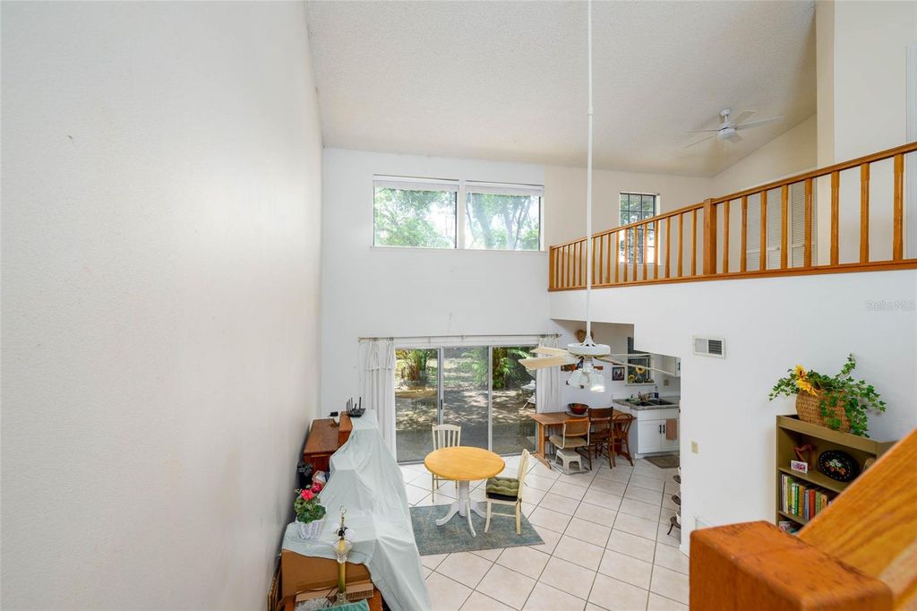 Image 12 of property listing at 4004 CROSSROADS PLACE, Casselberry, FL 32707