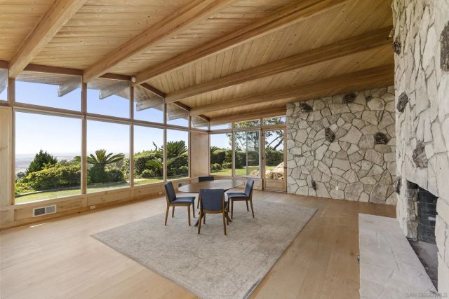 1226 Via Del Cerro, Vista, CA 92084