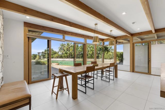 1226 Via Del Cerro, Vista, CA 92084