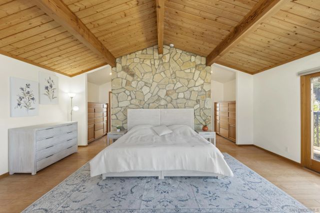 1226 Via Del Cerro, Vista, CA 92084