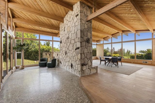 1226 Via Del Cerro, Vista, CA 92084