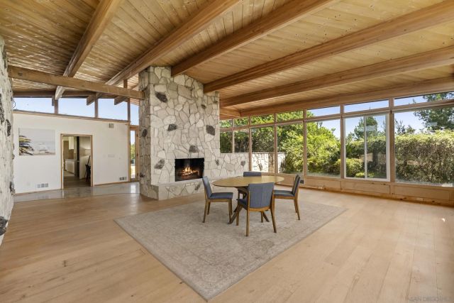 1226 Via Del Cerro, Vista, CA 92084