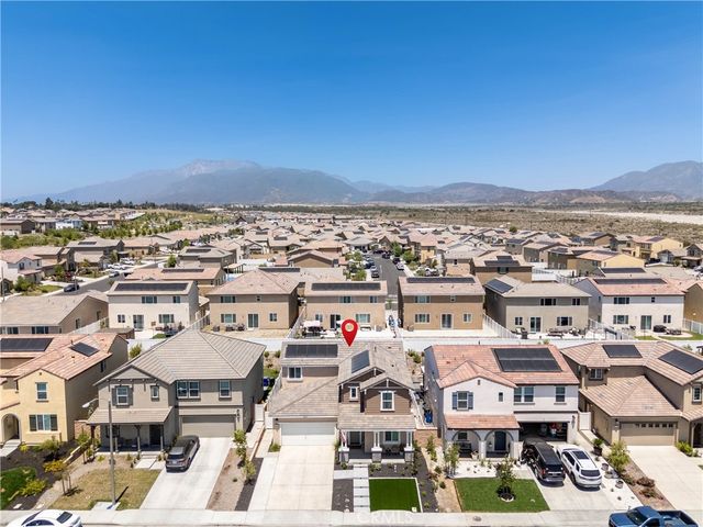 554 Cumberland Road, Rialto, CA 92377