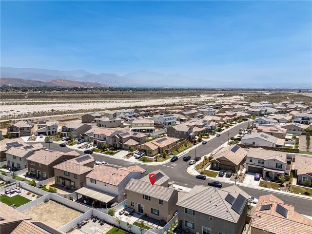 554 Cumberland Road, Rialto, CA 92377