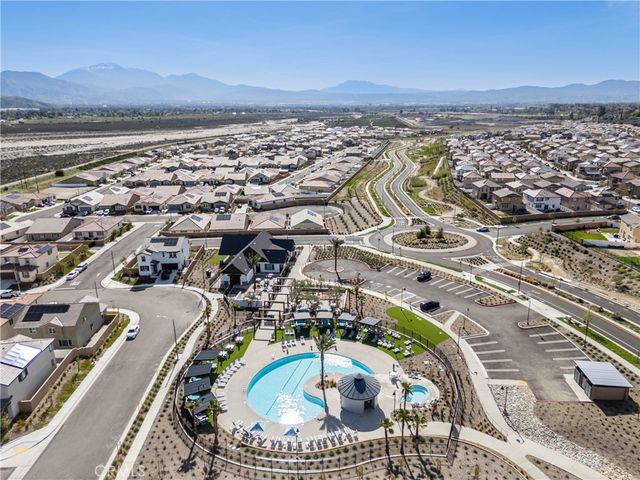 554 Cumberland Road, Rialto, CA 92377