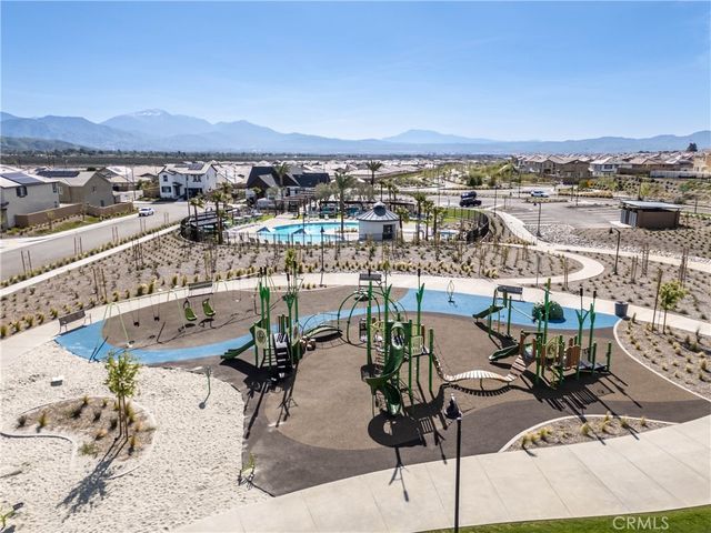 554 Cumberland Road, Rialto, CA 92377