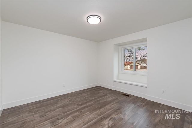 6779 Fairhill Pl, Boise, ID 83714