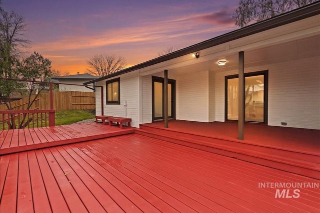 6779 Fairhill Pl, Boise, ID 83714