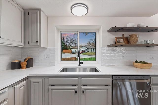 6779 Fairhill Pl, Boise, ID 83714