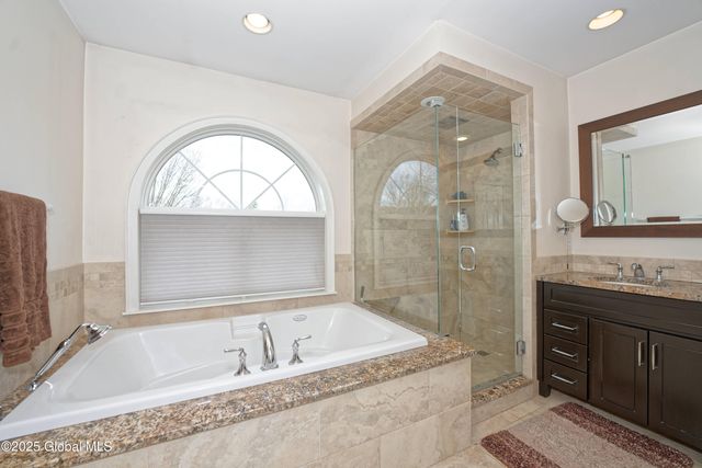4 Groot Drive, Altamont, NY 12009