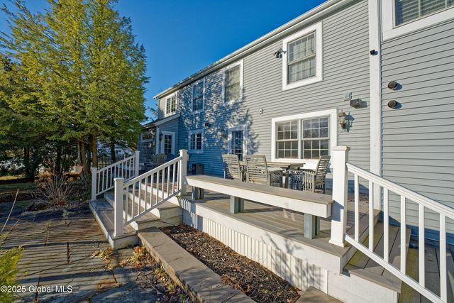 4 Groot Drive, Altamont, NY 12009
