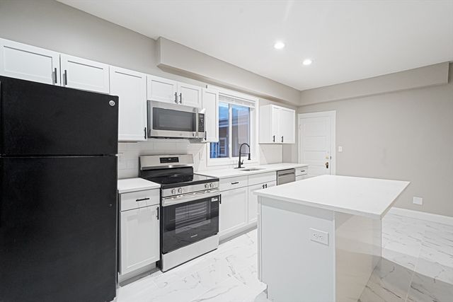 381 Adams St 3, Boston, MA 02122