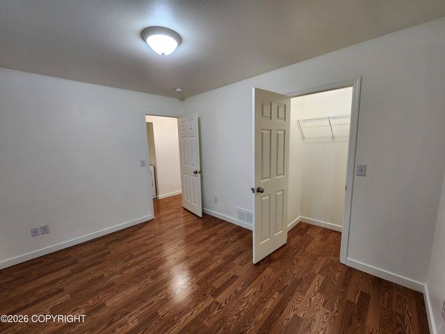 6544 Desiree Loop, Anchorage, AK 99507
