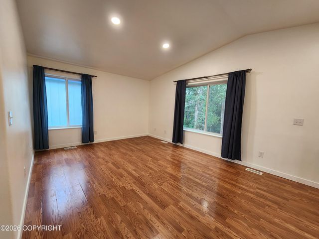 6544 Desiree Loop, Anchorage, AK 99507
