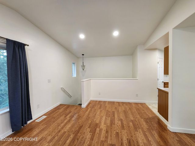 6544 Desiree Loop, Anchorage, AK 99507