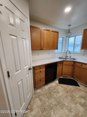 6544 Desiree Loop, Anchorage, AK 99507