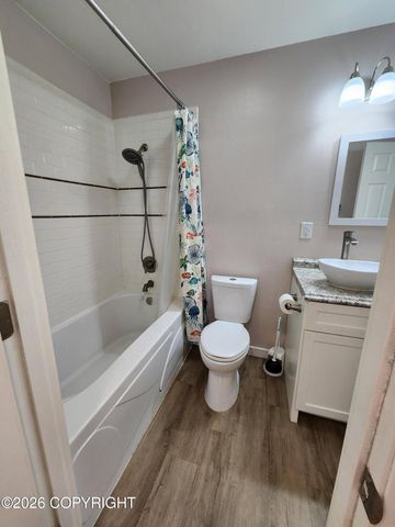 6544 Desiree Loop, Anchorage, AK 99507