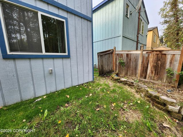 6544 Desiree Loop, Anchorage, AK 99507
