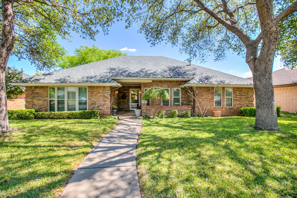 Image 1 of property listing at 3514 Windmill Drive, San Angelo, TX 76904