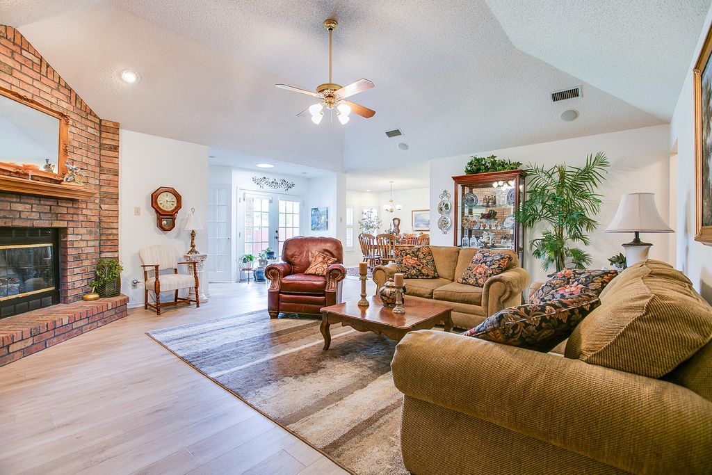 Image 2 of property listing at 3514 Windmill Drive, San Angelo, TX 76904